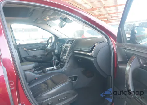 2015 GMC Acadia Denali z USA, uszkodzony, nr VIN 1GKKVTKD2FJ378422